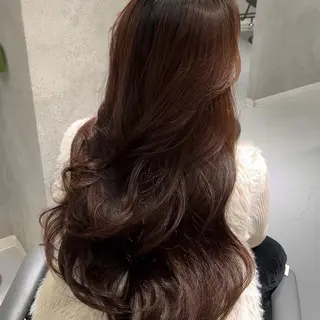 ロング 透明感カラー/レイヤ ー/顔まわり/辻部のヘアスタイル