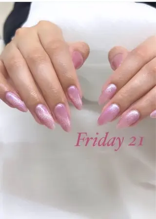 ネイル ネイルサロン Friday 21のネイルデザイン