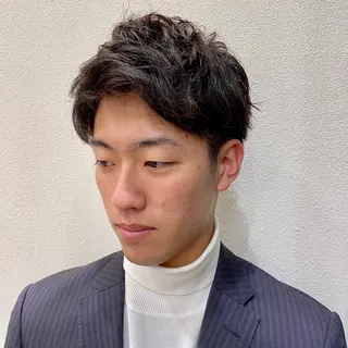 ショート 山崎 航のヘアスタイル