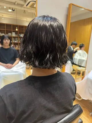 ショート 大人可愛い♡コテ巻き パーマ🌼杉田 萌恵のヘアスタイル