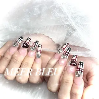 ネイル MEER BLEUのネイルデザイン