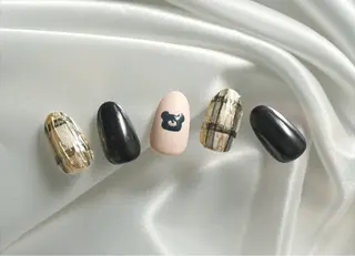 ミディアム VANiSH Nailのネイルデザイン