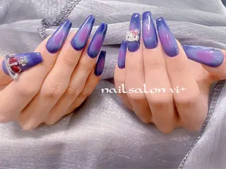 ネイル ✨Nailsalon Vi+✨のネイルデザイン