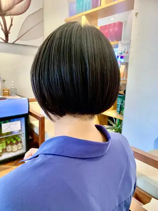 ショート 秋山知穂🧸縮毛矯正 ショート新越谷南越谷のヘアスタイル