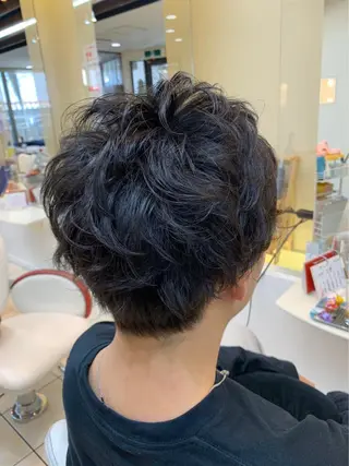 パーマ メンズ 瀬川 茉衣子のヘアスタイル