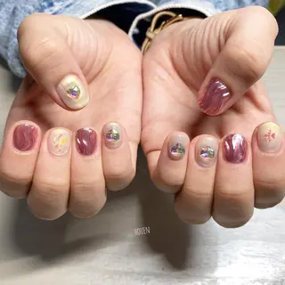 ネイル I pinknail 韓国風·持ち込み専門のネイルデザイン