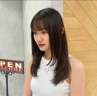 ロング カラー yumemiレイヤー ✴︎ 透明感カラーのヘアスタイル
