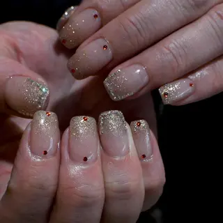 ネイル nuu栄 ユキ / 大人ニュアンスのネイルデザイン