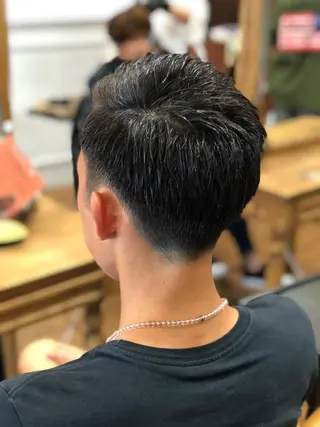 ショート メンズ ひろせ かなのヘアスタイル