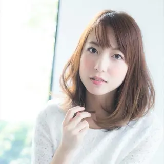 セミロング ニシムラ コウイチのヘアスタイル