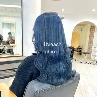セミロング カラー ゆさこのか ダブルカラー／縮毛のヘアスタイル