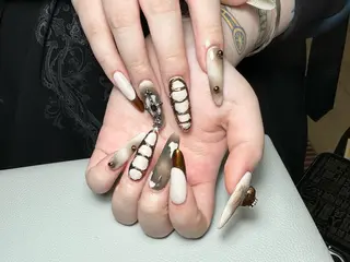 ネイル Eveネイル チップスカルプ専門店のネイルデザイン