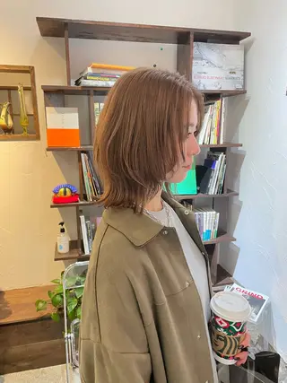 ミディアム 高橋 愛美のヘアスタイル