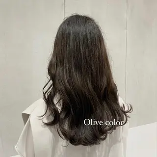ロング カラー 艶感/ナチュラル 🌿マアヤのヘアスタイル