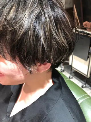 ショート カラー brace立花 ✂︎ 吉田 茉由のヘアスタイル