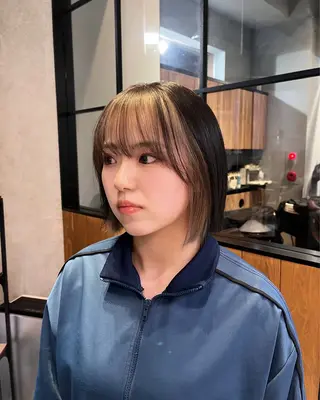 ショート カラー yuuri🎀/大宮 /韓国ヘア/レイヤーのヘアスタイル