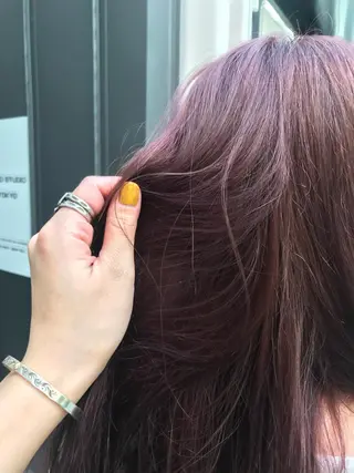 セミロング サイレント美容師 アイリィのヘアスタイル