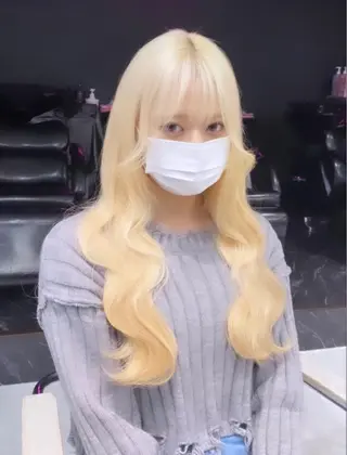 ロング カラー パーマ ヘアアレンジ メンズ キッズ ネイル マツエク・マツパ アイブロウ ハイトーンNo.1 👩🏼NaGiSaのヘアスタイル