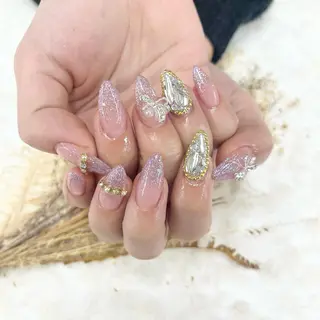 ネイル Basic町田本店 Suzunaのネイルデザイン