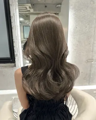 セミロング カラー ✨上品レディーなヘア スタイルへ✨髙木諒也のヘアスタイル