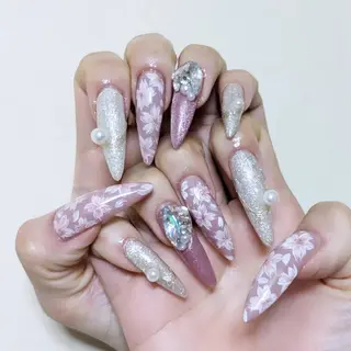 ネイル Lily nail 船橋 yuki🍒のネイルデザイン