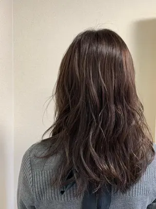 セミロング 髪質改善お任せ ください♪ひとみのヘアスタイル