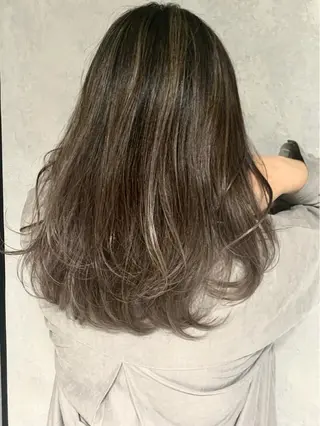 セミロング カラー ヘアアレンジ 岡崎勇人/レイヤー/ 韓国/ケラチンTRのヘアスタイル