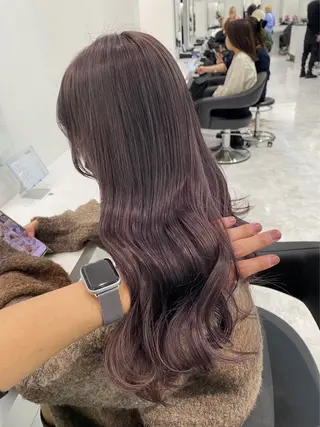 セミロング カラー センターパート特化 井上健太のヘアスタイル