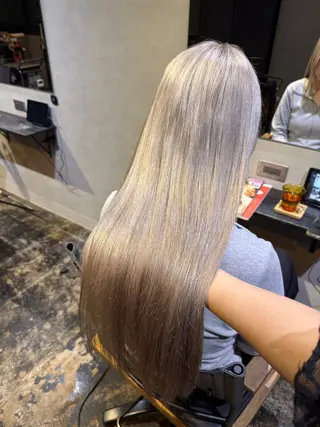 ロング カラー 透明感カラー/パーマ 🌀アオノのヘアスタイル