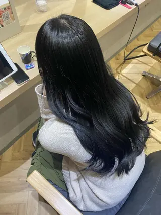 セミロング カラー ヘアアレンジ 髪質改善/艶カラー 🎀レイヤーカットのヘアスタイル