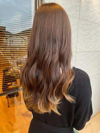ロング カラー 鵜飼 真伍のヘアスタイル