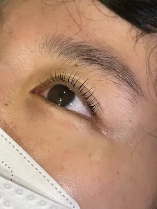 マツエク・マツパ 井上 真里奈のヘアスタイル