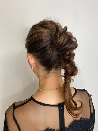 セミロング ヘアアレンジ Hiroshi ヒロシのヘアスタイル