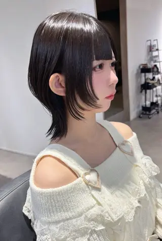 ショート イシザワ ユミのヘアスタイル
