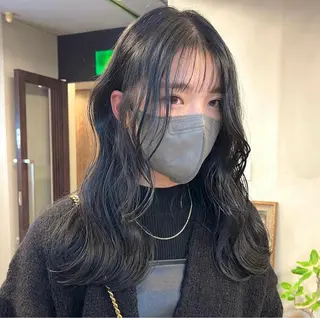 ロング カラー パーマ ヘアアレンジ メンズ キッズ ネイル マツエク・マツパ アイブロウ 前川 朋香のヘアスタイル
