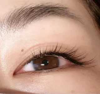 マツエク・マツパ まつ毛・眉毛専門店 DAYS青葉台の眉毛・アイブロウイメージ