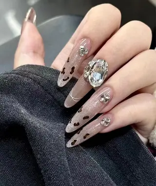ネイル 里奈 Nailのネイルデザイン
