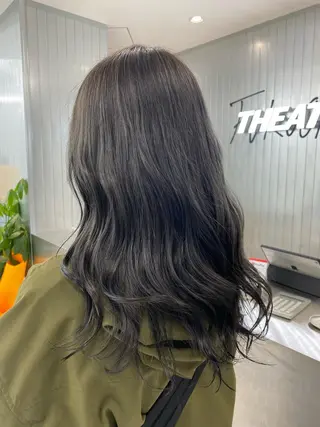 セミロング カラー パーマ ヘアアレンジ メンズ キッズ ネイル マツエク・マツパ アイブロウ ウルフ&レイヤー特化 まとまる美髪矯正のヘアスタイル