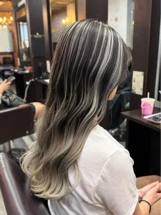 ロング 井上 武輝のヘアスタイル