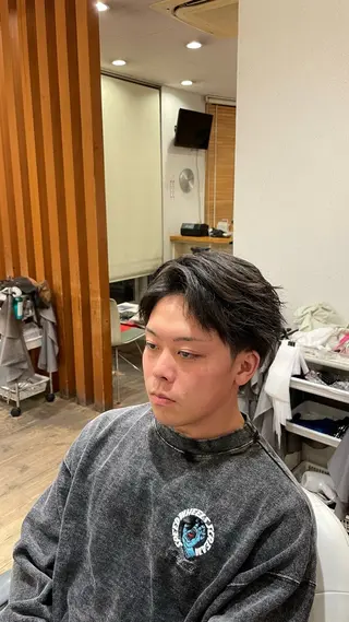 ショート メンズ 椿 大輔のヘアスタイル