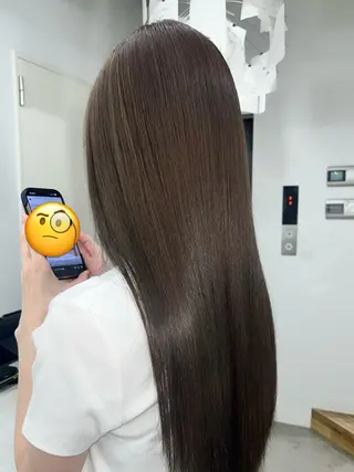 ロング カラー 菊地 美羽士のヘアスタイル