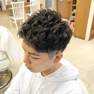 パーマ メンズ 村上 結汰のヘアスタイル