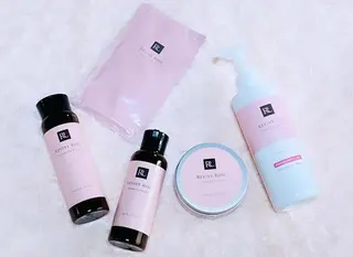 小顔ハーブピーリング un.Fiore🌷のエステ・リラクイメージ