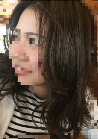 カラー 小久保 彰子のヘアスタイル