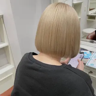ショート カラー まい/名古屋駅 🦋ブリーチカラーのヘアスタイル