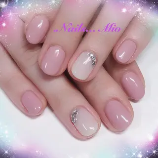 ネイル .Nails Mio 赤羽西ネイルサロンのネイルデザイン