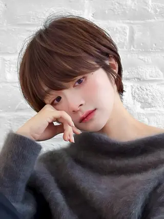 ショート ショートヘア くすみカラー、大場猛のヘアスタイル