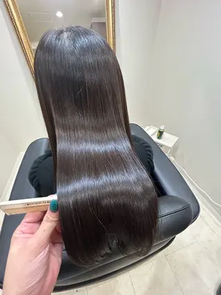 ロング カラー 髪質改善サロン🌈 fee北千住　盛田のヘアスタイル