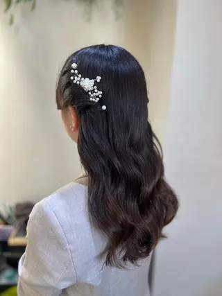 ヘアアレンジ Miku 🦔 / ヘアセットのヘアスタイル