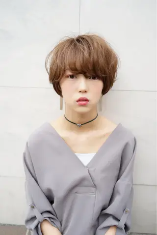 ショート カラー パーマ 加藤 あやみのヘアスタイル